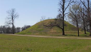 Toltec_Mounds_NHL_Photo__7