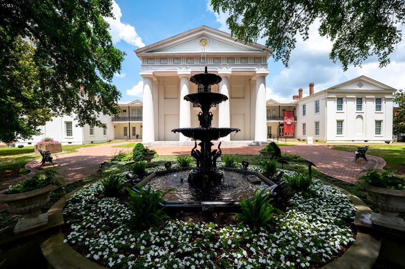 View of the Old State House Museum from behind the fountain.