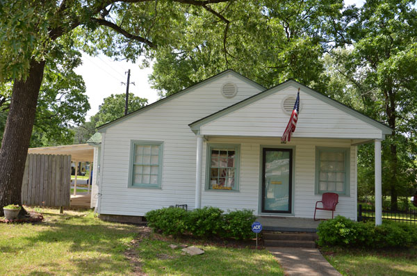 Boyhood Home of William “Bill” Jefferson Blythe III (Bill Clinton)