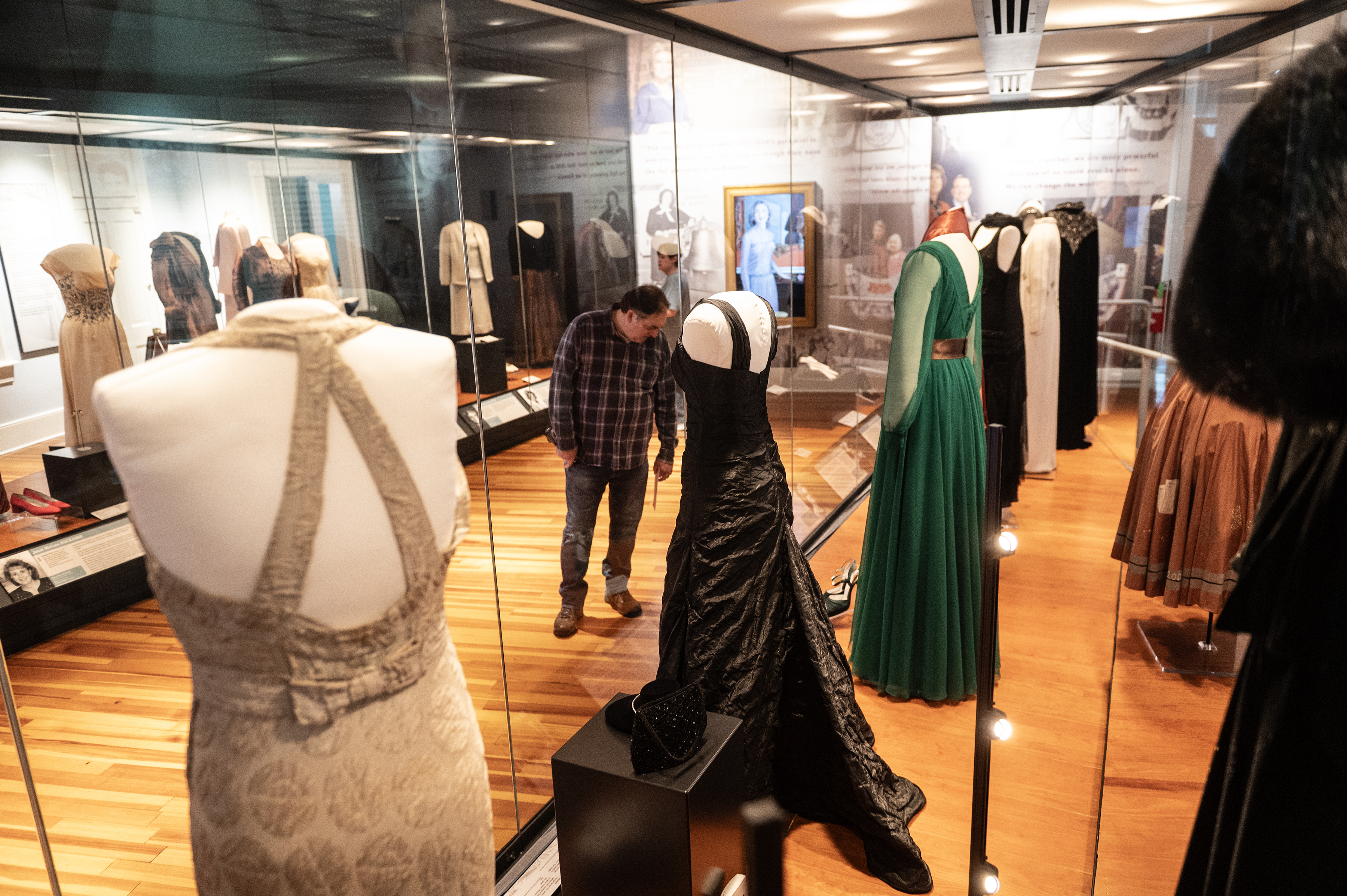 Old State House Museum First Ladies' Gowns