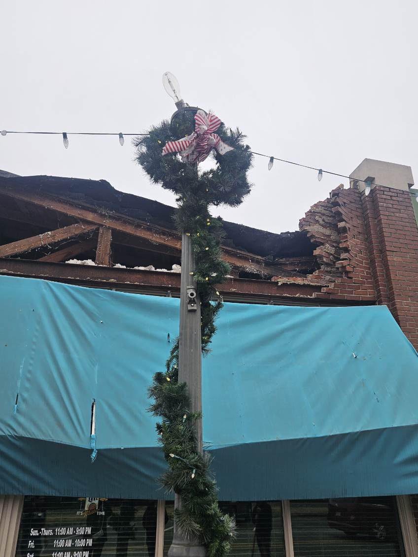 Building damage in Dumas