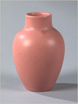 ham_gal_pottery_pinkvase