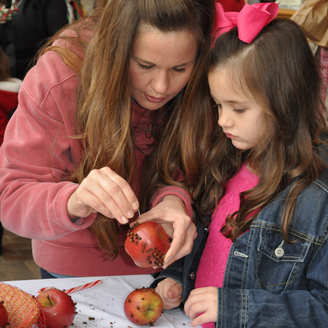 Pomander Ball making at Historic Arkansas Museum