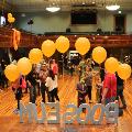 backofBooseumletteringandyellowballoonsonstage
